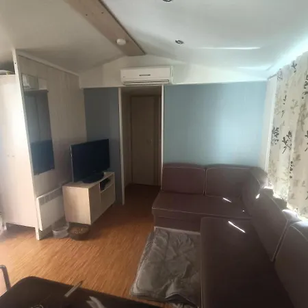 Mobile A Louer 8 Personnes Valras-Plage